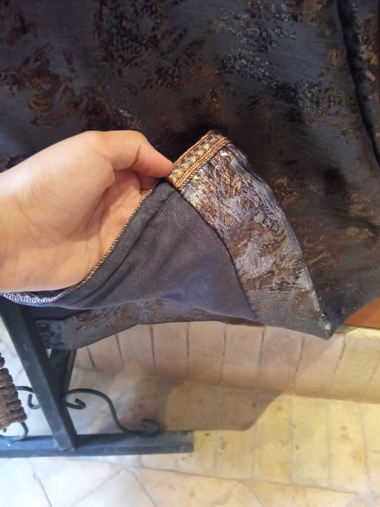 Vintage Moroccan caftans for sale - Silk kaftan at Heritage Handmade - Heritage Handmade