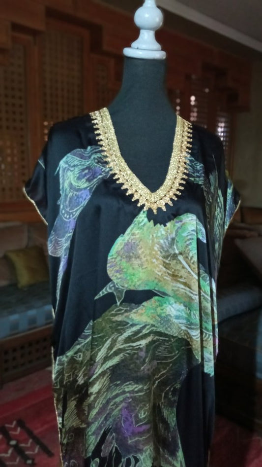 Seasonal Splendor: Your Gandoura Color Guide for Every Month - Heritage Handmade