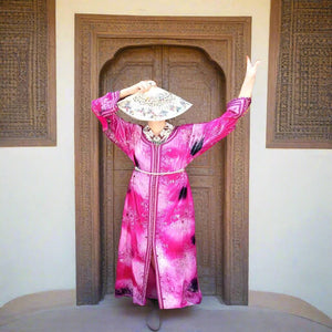 Descriptive image text